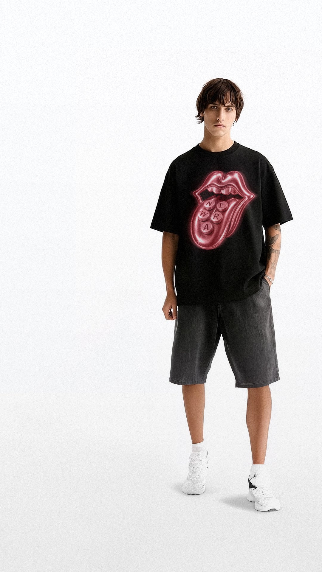 Tabs Tee Black